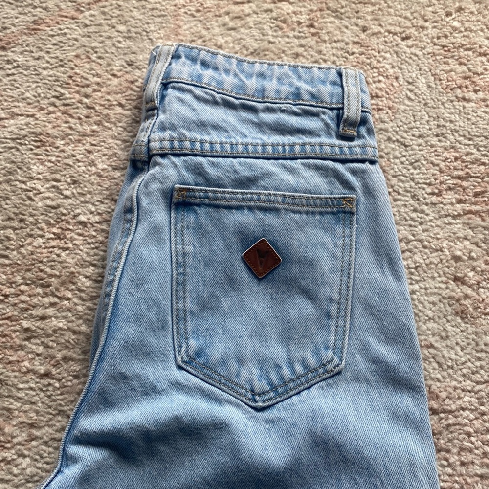 Abrand ‘94 high & wide jeans